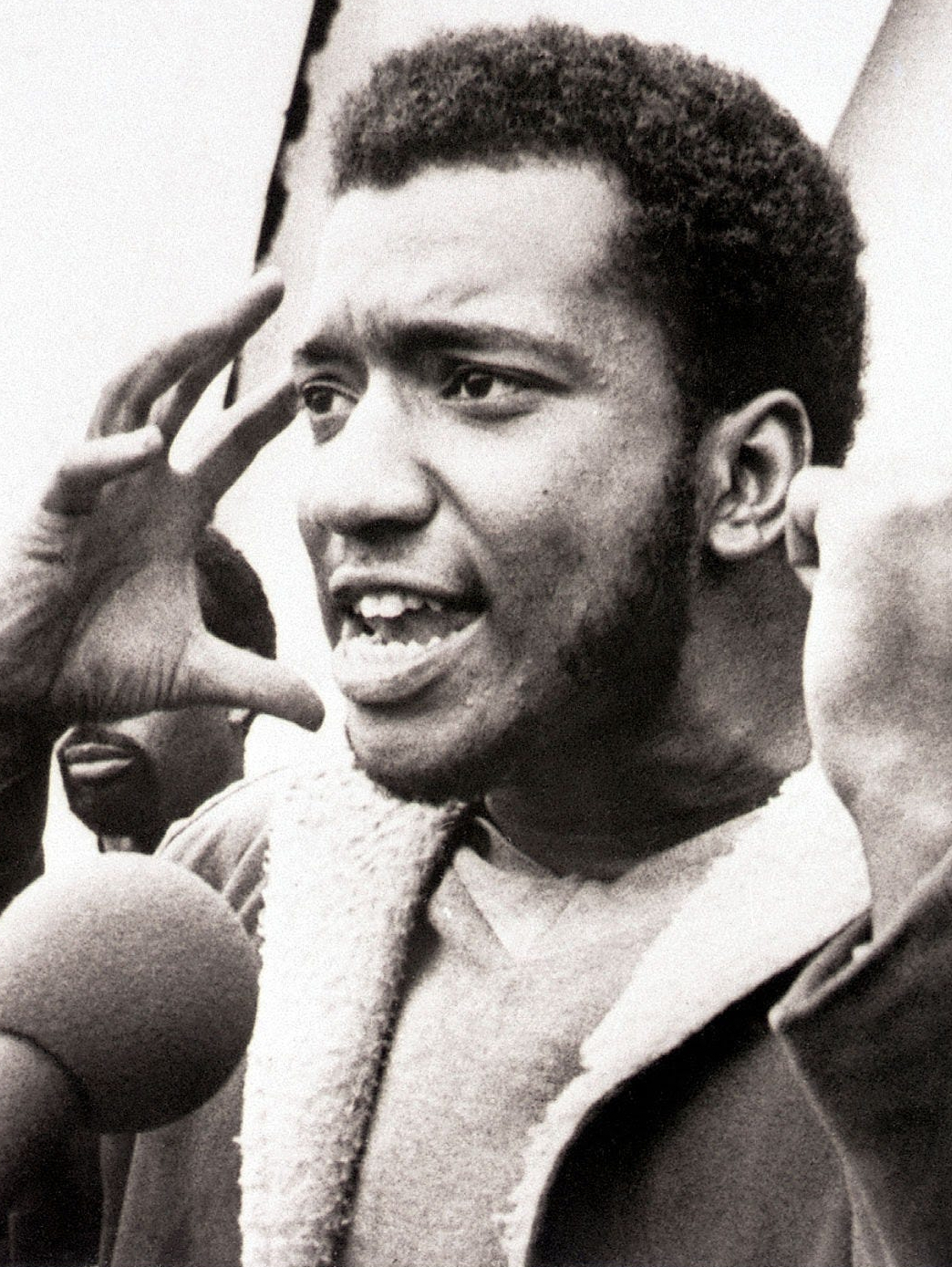 Chairman Fred Hampton Sr. speaking at Grant Park, Chicago, 1969